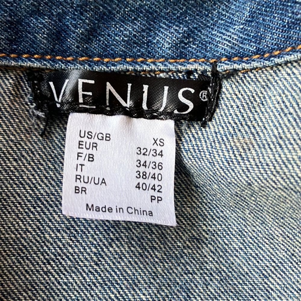 Jean jacket - Picture 3 of 6